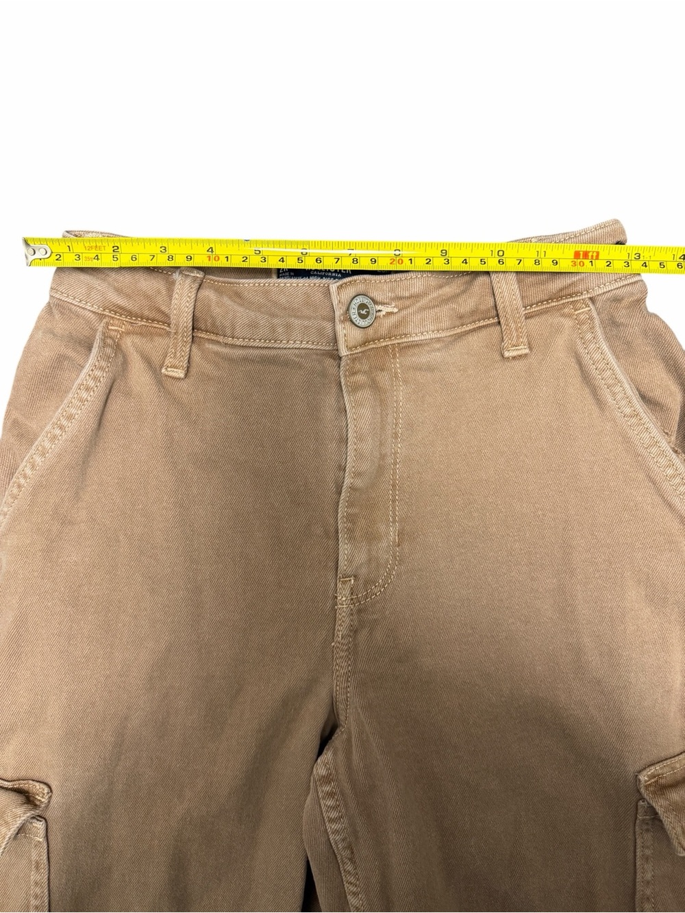 Hollister Ultra High-Rise Dad Jean Cargo Pants - Picture 5 of 7
